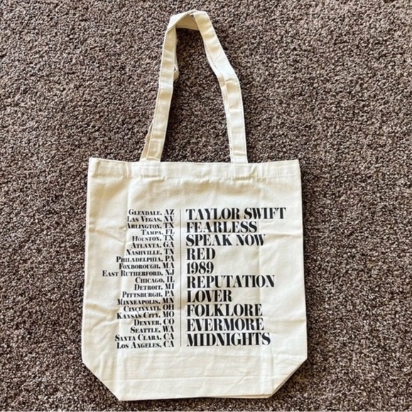 Taylor Swift Eras Tour NYC VIP box - Picture 7 of 7